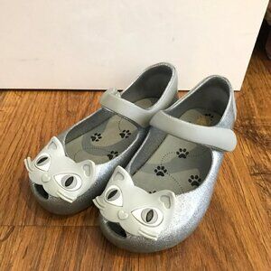 Mini Melissa cat Mary Janes
